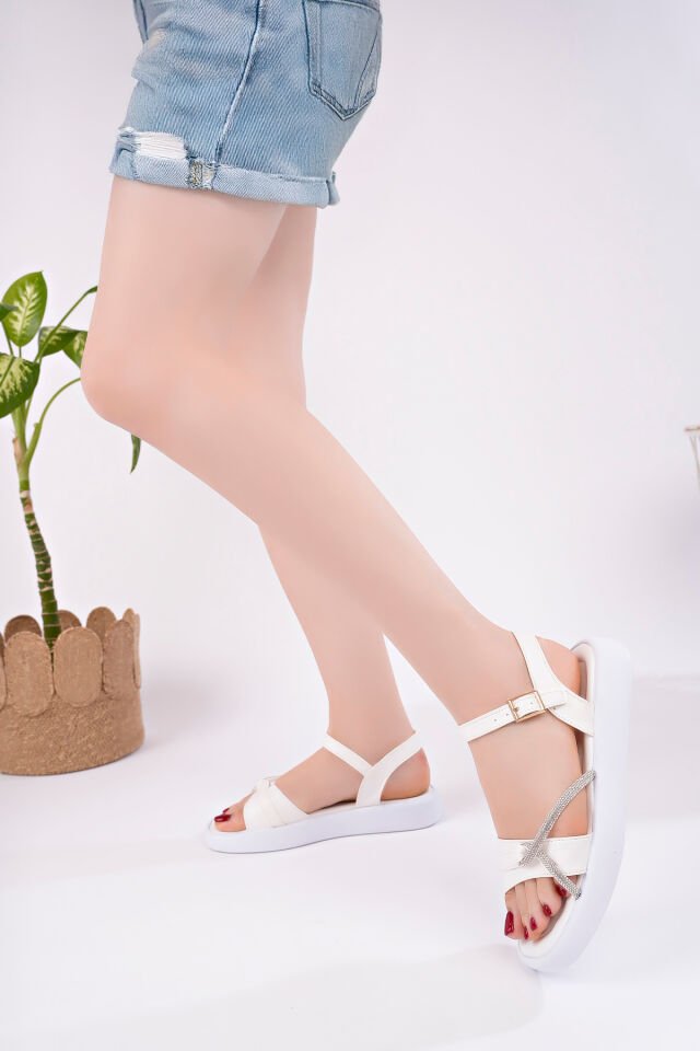 Kadın Günlük Şık Sandalet Beyaz - 37