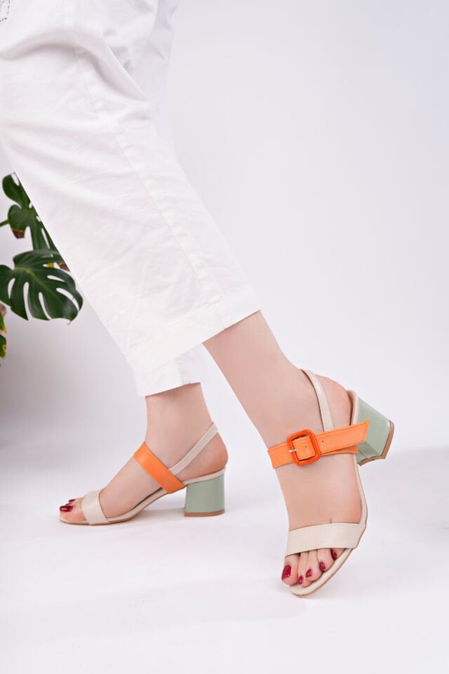 Renkli Kadın Günlük Şık Topuklu Ayakkabı Bej - 37