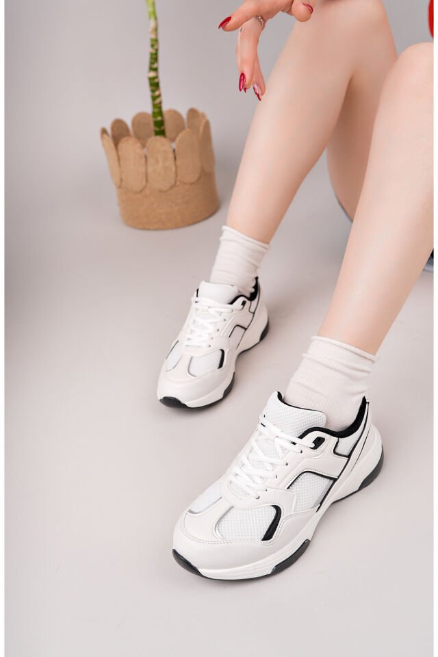Kadın Günlük Sneaker Ayakkabı Beyaz Siyah - 38