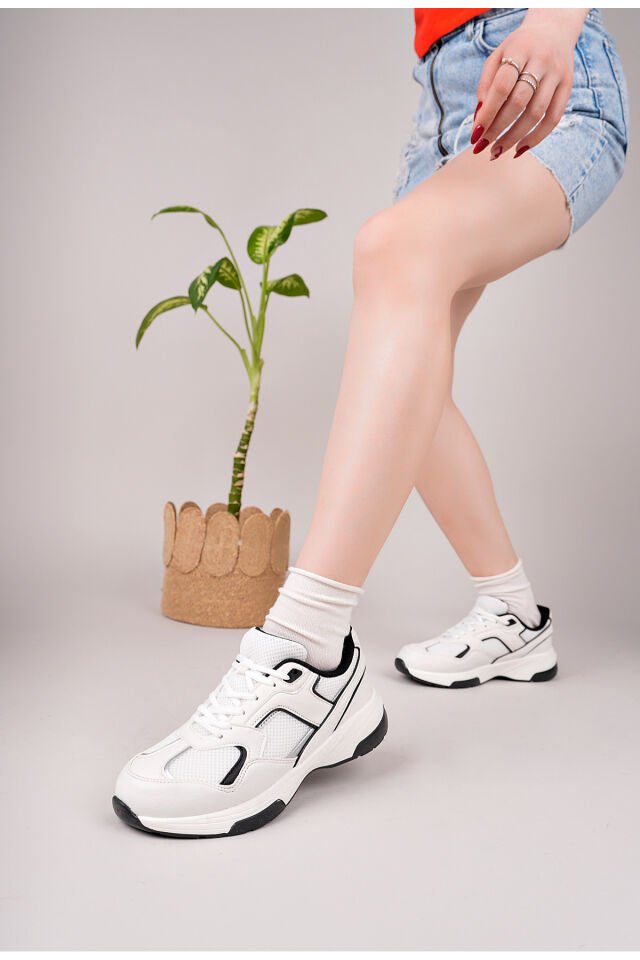 Kadın Günlük Sneaker Ayakkabı Beyaz Siyah - 37