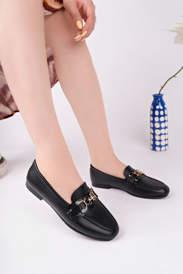 Babet Toka Detaylı Günlük Ayakkabı Yelira