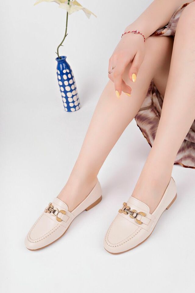 Babet Toka Detaylı Günlük Ayakkabı Yelira