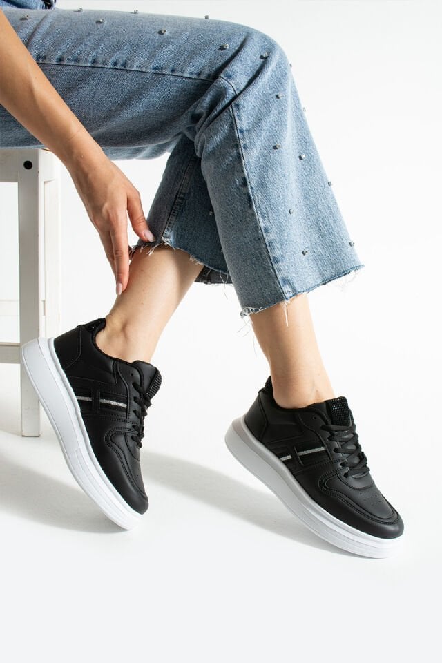 Kadın Günlük Sneaker Ayakkabı Siyah Beyaz - 36