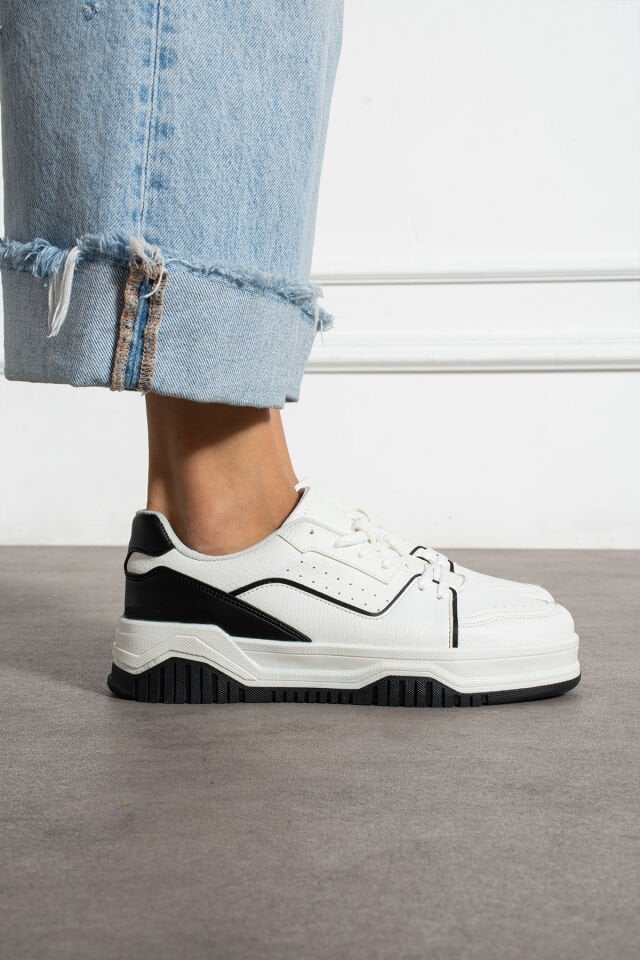Kadın Günlük Sneaker Şık Spor Ayakkabı Beyaz Siyah - 39