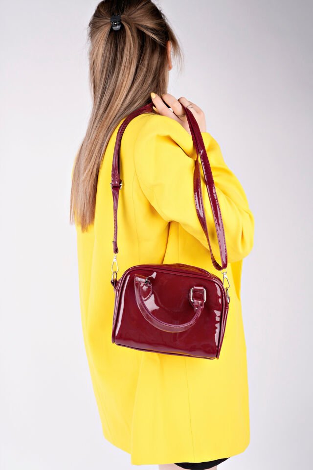 Rugan Mini Kadın Çanta El ve Omuz Askılı Kırmızı Rugan - Tek Ebat