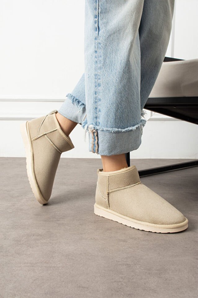 Kadın Mini Taban Süet İçi Kürklü Şık Günlük Bot Fernanda Bej - 38