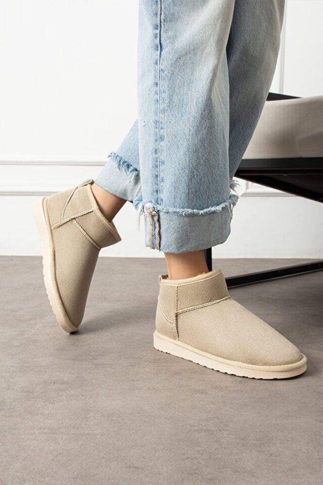 Kadın Mini Taban Süet İçi Kürklü Şık Günlük Bot Fernanda Bej - 40