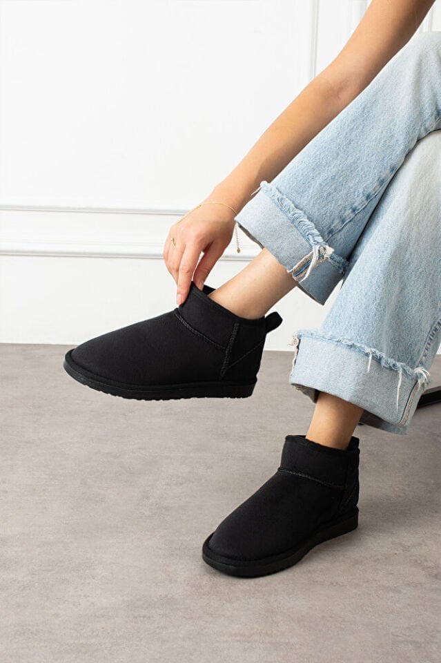 Kadın Mini Taban Süet İçi Kürklü Şık Günlük Bot Fernanda Siyah - 39