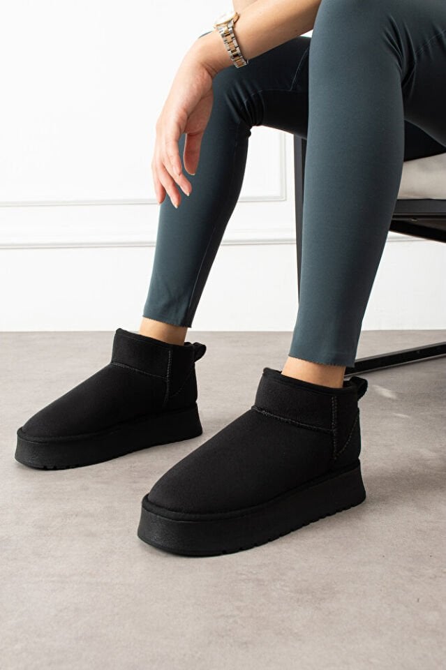 Kadın Kalın Taban Süet İçi Kürklü Şık Günlük Bot Priscila Siyah - 36