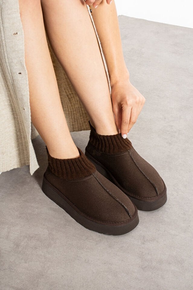 Kadın Triko Boğazlı Kalın Taban Süet İçi Kürklü Şık Günlük Bot Eduarda