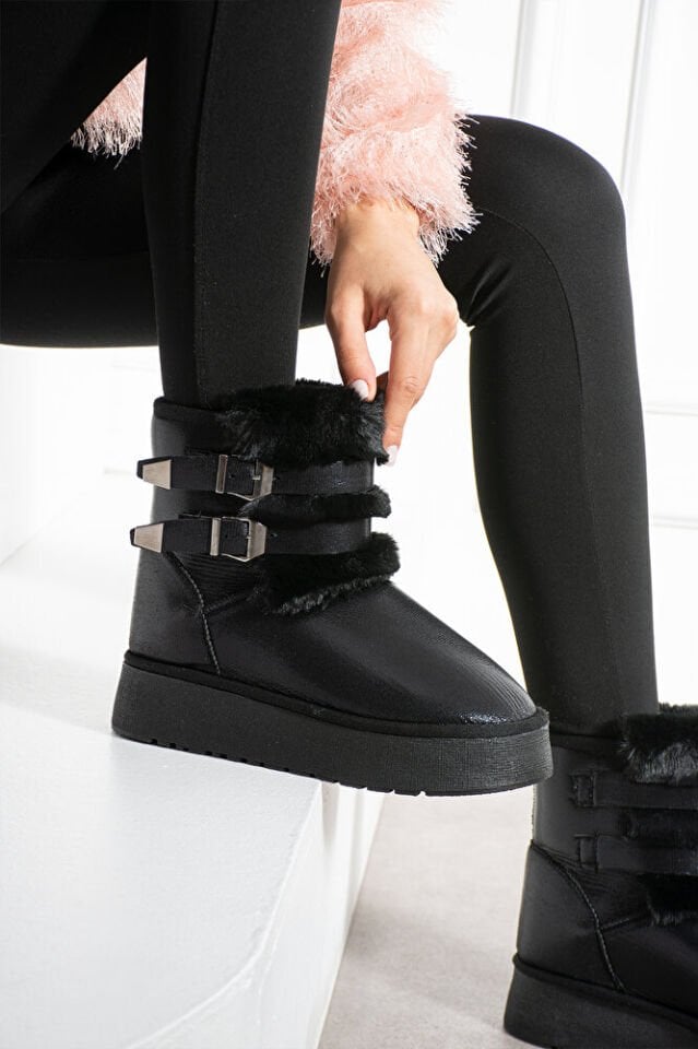 Kadın Şık Günlük Bot Bruna