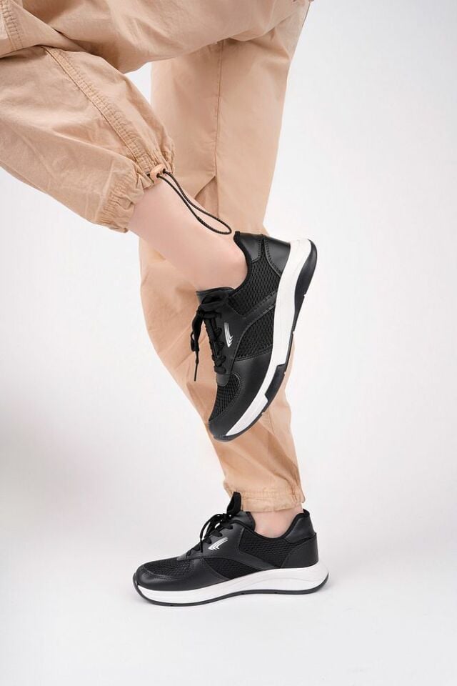 Kadın Fileli Sneaker Günlük Ayakkabı Virena Siyah - 37