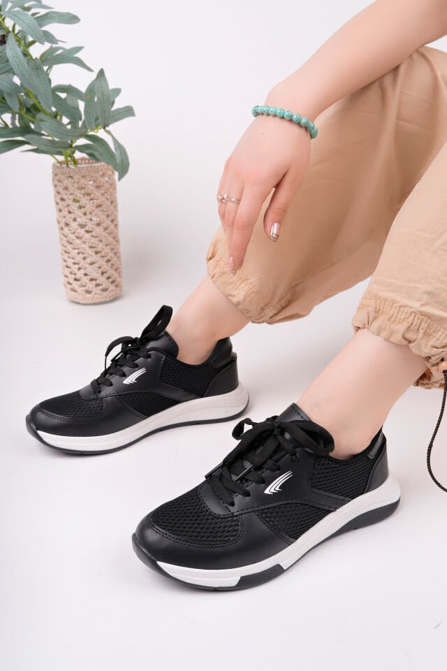 Kadın Fileli Sneaker Günlük Ayakkabı Virena Siyah - 36