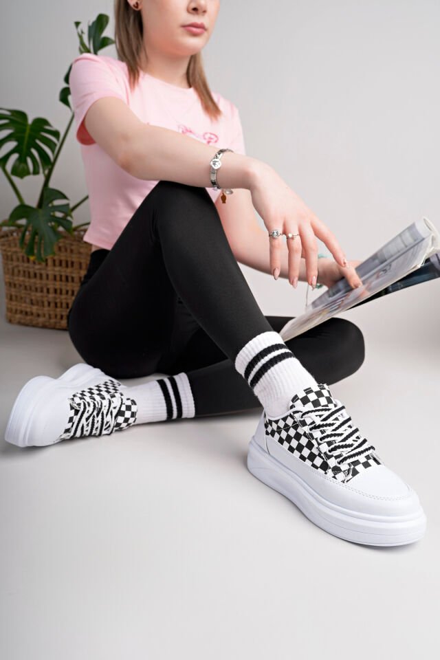 Kadın Yüksek Taban Dama Desenli Günlük Ayakkabı Beyaz Siyah - 40