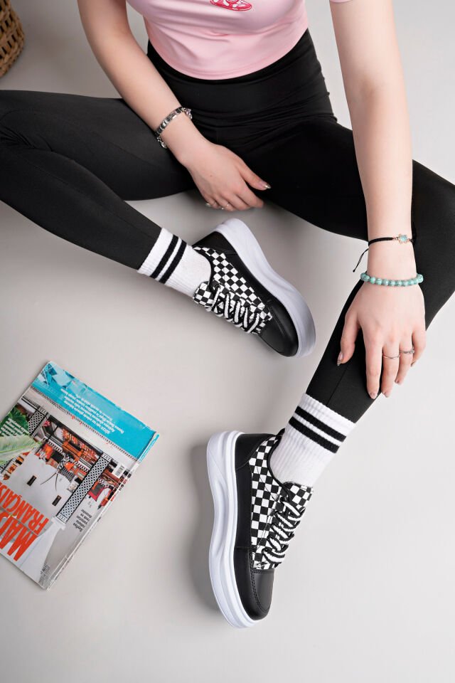 Kadın Yüksek Taban Dama Desenli Günlük Ayakkabı Siyah Beyaz - 36