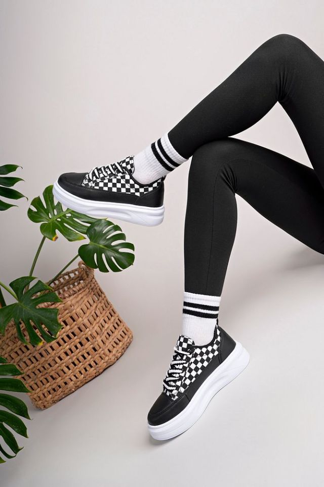 Kadın Yüksek Taban Dama Desenli Günlük Ayakkabı Lavira Siyah Beyaz - 38